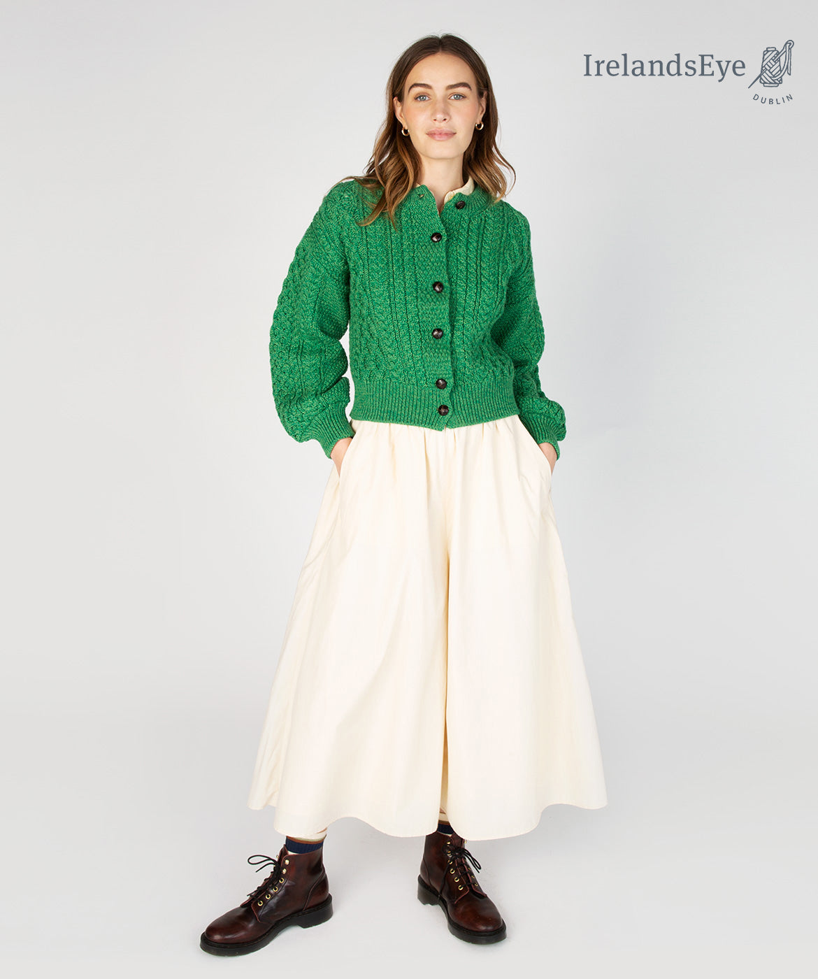 IrelandsEye Knitwear 'Clover' Cropped Aran Cardigan